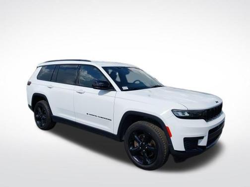 2023 Jeep Grand Cherokee L Laredo