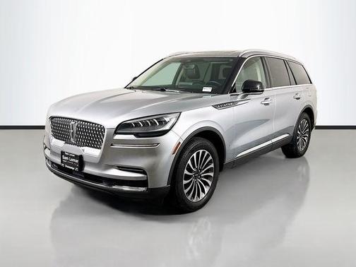 2023 Lincoln Aviator Standard AWD