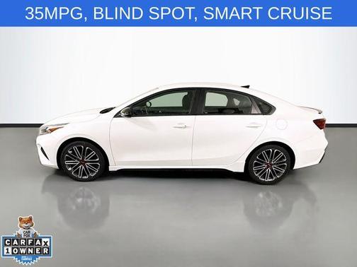 Snow White Pearl 2023 Kia Forte GT