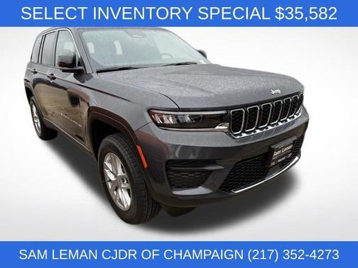 Metallic 2025 Jeep Grand Cherokee Laredo X