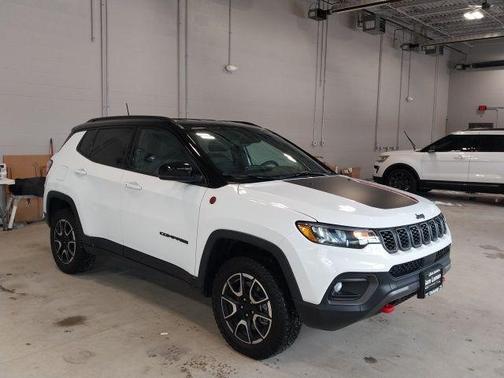 2024 Jeep Compass Trailhawk