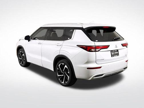 2024 Mitsubishi Outlander SEL