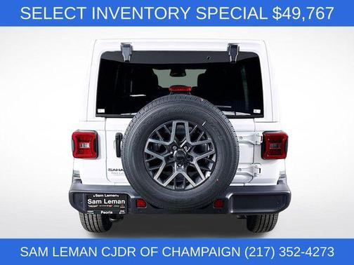 Bright White Clearcoat 2026 Jeep Wrangler Sahara
