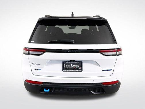 2024 Jeep Grand Cherokee 4xe Trailhawk