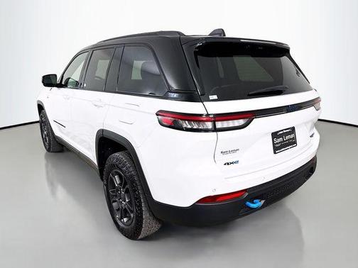 2024 Jeep Grand Cherokee 4xe Trailhawk