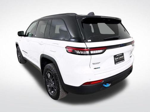 2024 Jeep Grand Cherokee 4xe Trailhawk