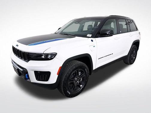 2024 Jeep Grand Cherokee 4xe Trailhawk