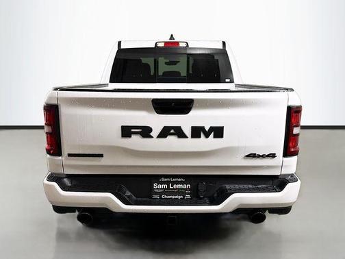 Bright White Clearcoat 2026 RAM 1500 Big Horn/Lone Star