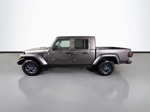 Granite Crystal Clearcoat Metallic 2026 Jeep Gladiator 85th Anniversary Edition