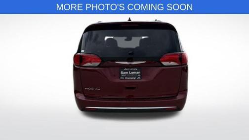 Velvet Red Pearlcoat 2019 Chrysler Pacifica Touring-L Plus