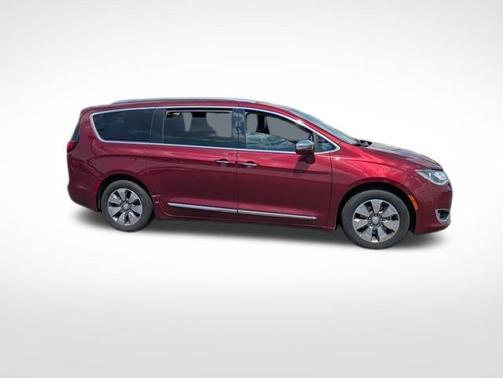 2020 Chrysler Pacifica Hybrid Limited