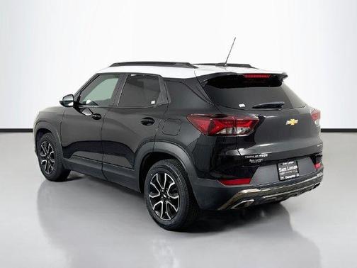 Mosaic Black Metallic 2023 Chevrolet Trailblazer ACTIV