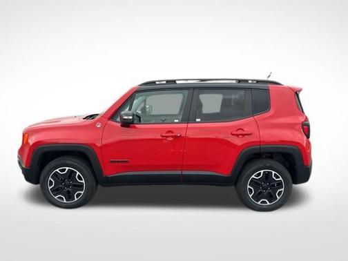 2016 Jeep Renegade Trailhawk