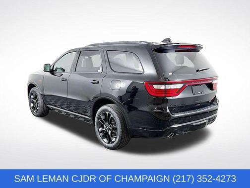 DB Black Crystal Clearcoat 2026 Dodge Durango GT