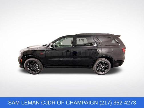 DB Black Crystal Clearcoat 2026 Dodge Durango GT