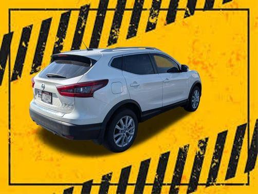 2021 Nissan Rogue Sport SV