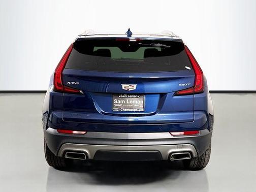 2022 Cadillac XT4 Premium Luxury