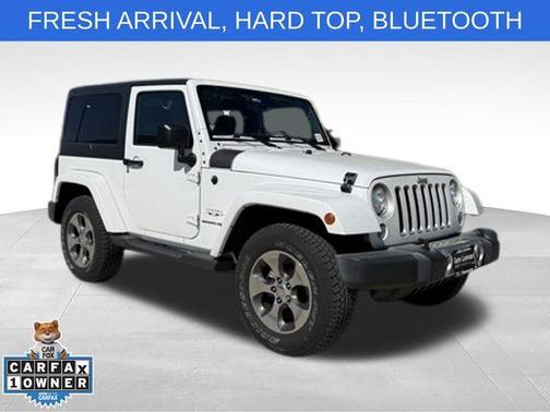 Bright White Clearcoat 2018 Jeep Wrangler JK Sahara