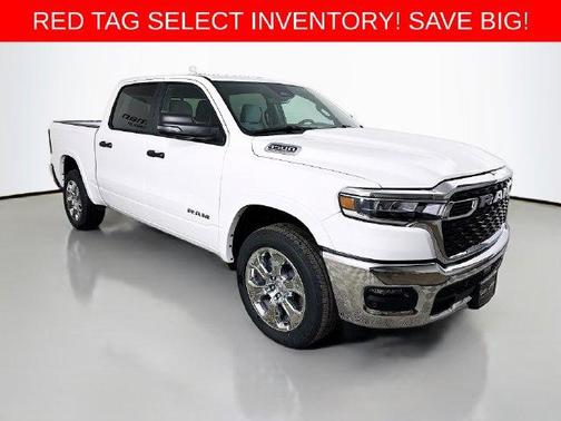Bright White Clearcoat 2026 RAM 1500 Big Horn/Lone Star