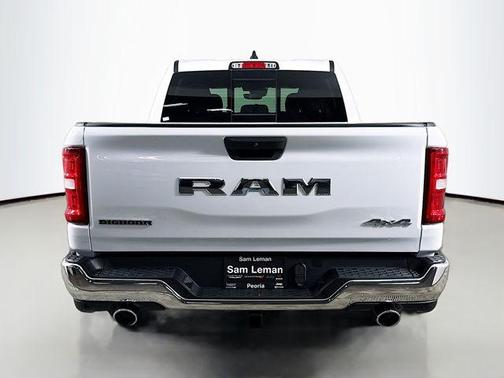 Bright White Clearcoat 2026 RAM 1500 Big Horn/Lone Star