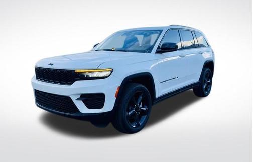 2024 Jeep Grand Cherokee Laredo
