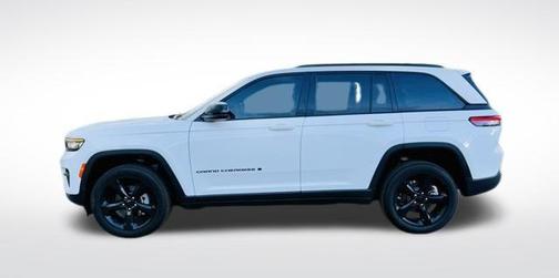 2024 Jeep Grand Cherokee Laredo