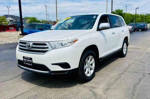 2013 Toyota Highlander Base