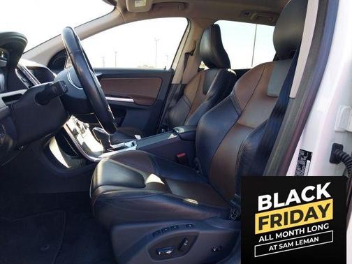 2017 Volvo XC60 T5 Dynamic