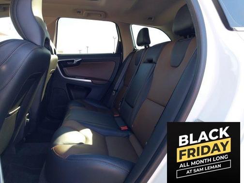 2017 Volvo XC60 T5 Dynamic