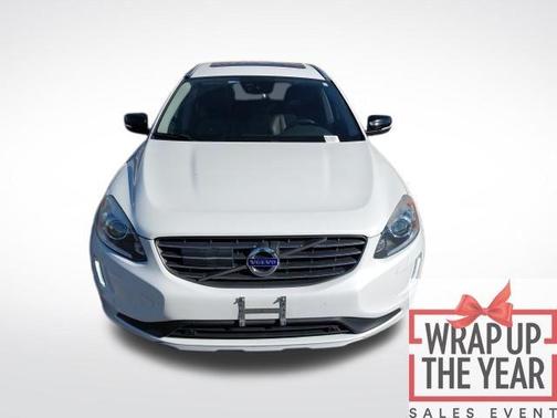 2017 Volvo XC60 T5 Dynamic