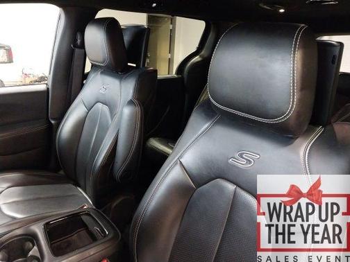 2024 Chrysler Pacifica Touring-L