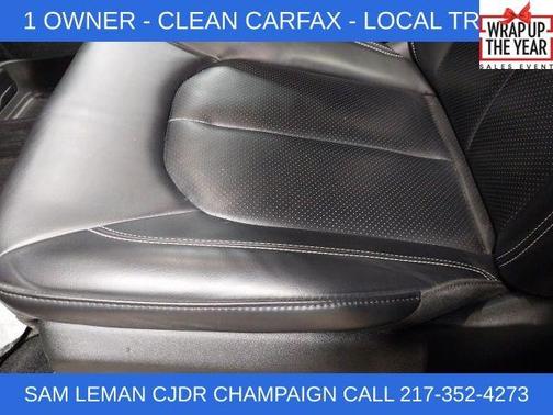 2024 Chrysler Pacifica Touring-L