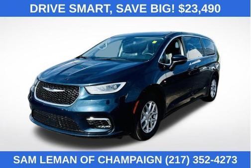 2023 Chrysler Pacifica Touring-L