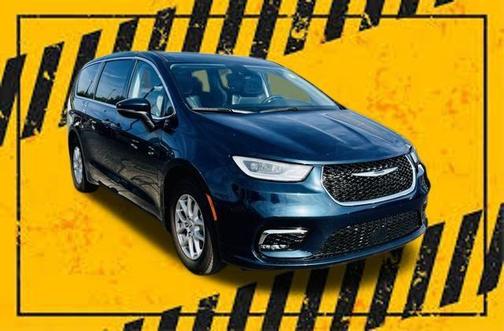 2023 Chrysler Pacifica Touring-L