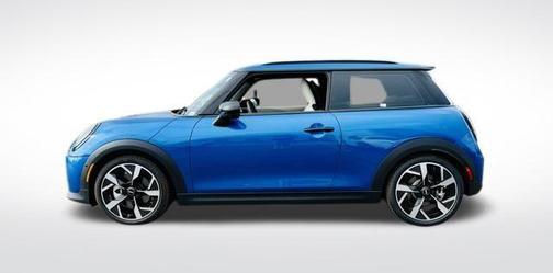2025 MINI Hardtop ICONIC