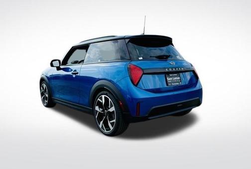 2025 MINI Hardtop ICONIC