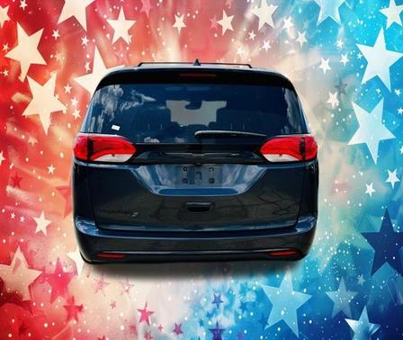 2020 Chrysler Pacifica Touring-L Plus