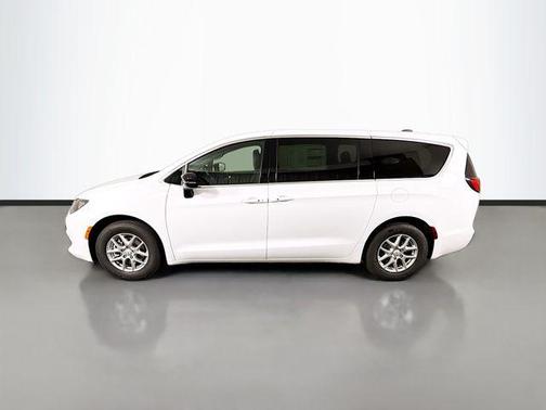 Bright White Clearcoat 2026 Chrysler Voyager LX