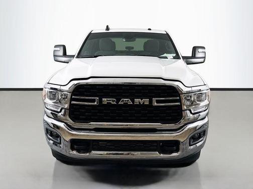 Bright White Clearcoat 2024 RAM 2500 Big Horn