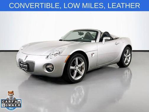 Cool Liquid Silver Metallic 2009 Pontiac Solstice