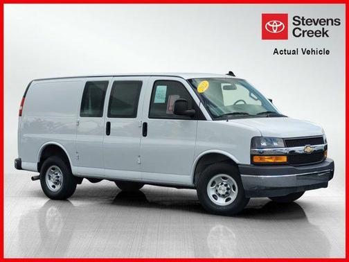 2022 Chevrolet Express 2500 RWD 2500 Regular Wheelbase WT