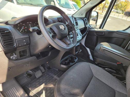 2023 RAM ProMaster 2500 Base