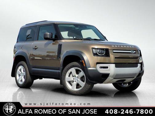 2023 Land Rover Defender 90 SE