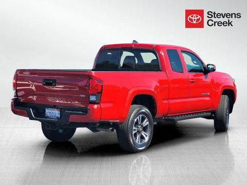 2018 Toyota Tacoma TRD Sport