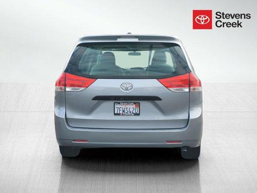 2014 Toyota Sienna L