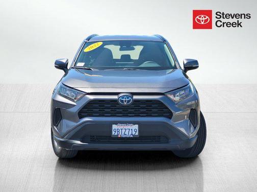 2022 Toyota RAV4 Hybrid LE