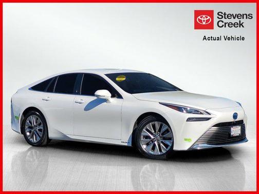 2022 Toyota Mirai Base