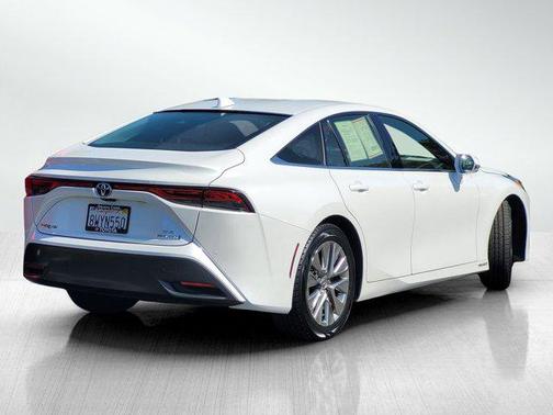2021 Toyota Mirai Base
