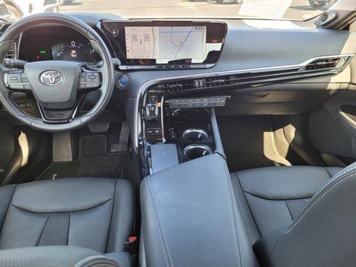 2021 Toyota Mirai Base