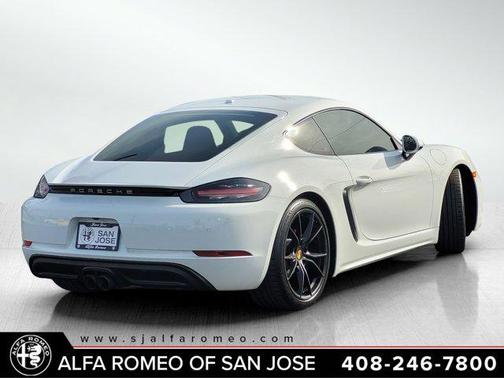2017 Porsche 718 Cayman S